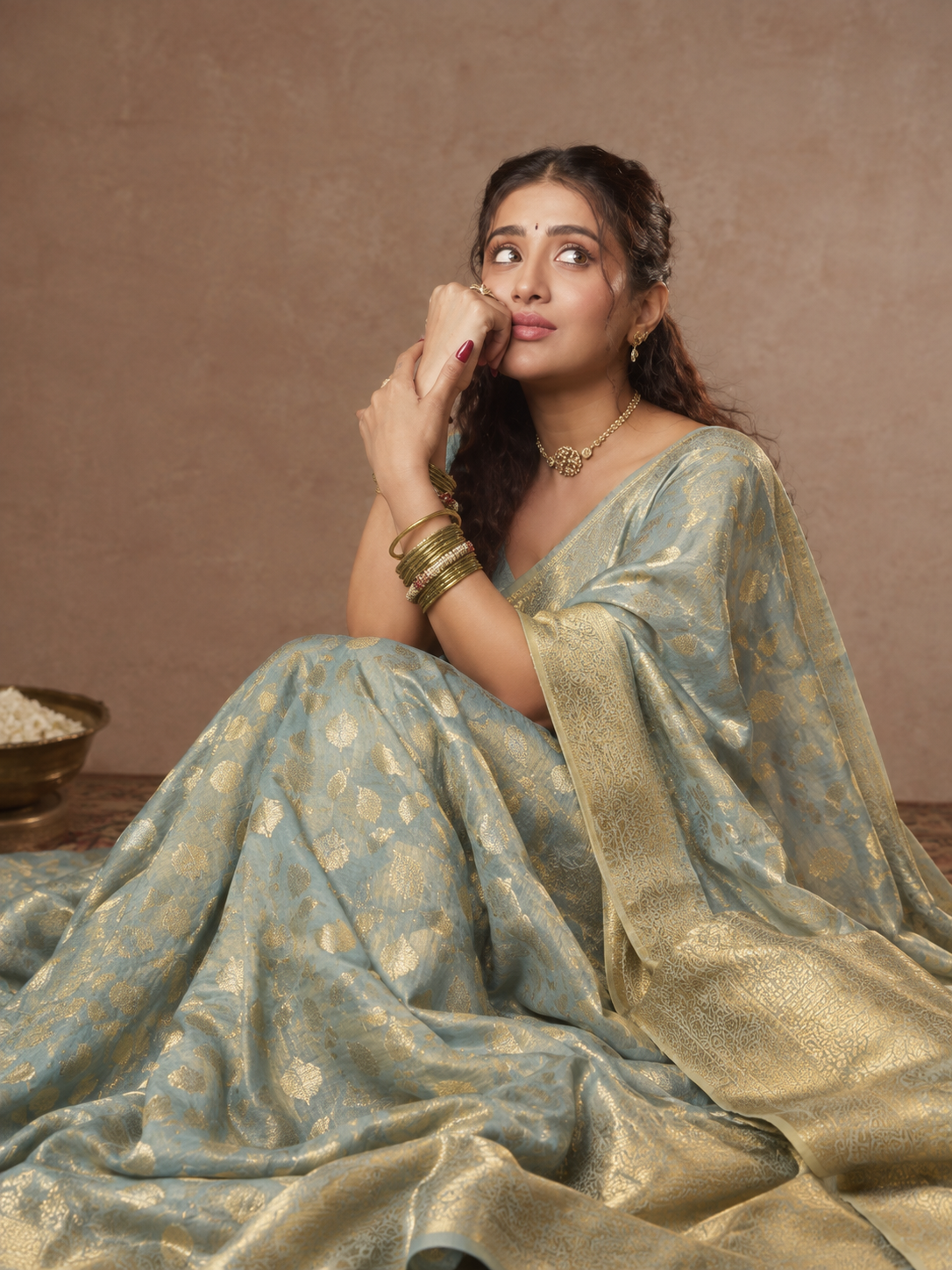 Neelambari Zari Saree